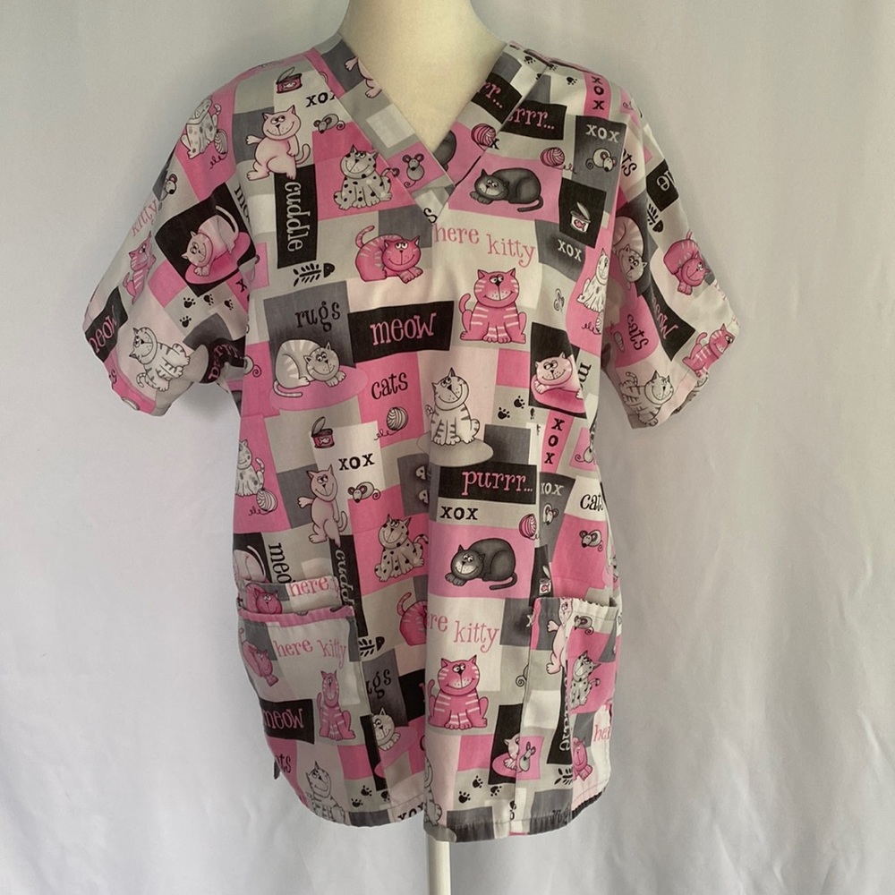 💜3/$15 Scrub HQ with Cats